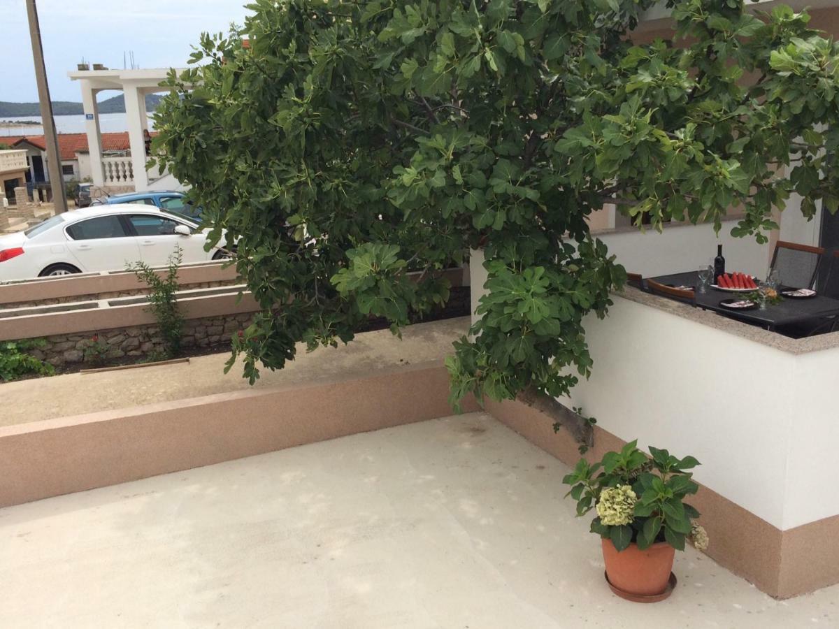 Bdm Apartment Drage Exterior foto